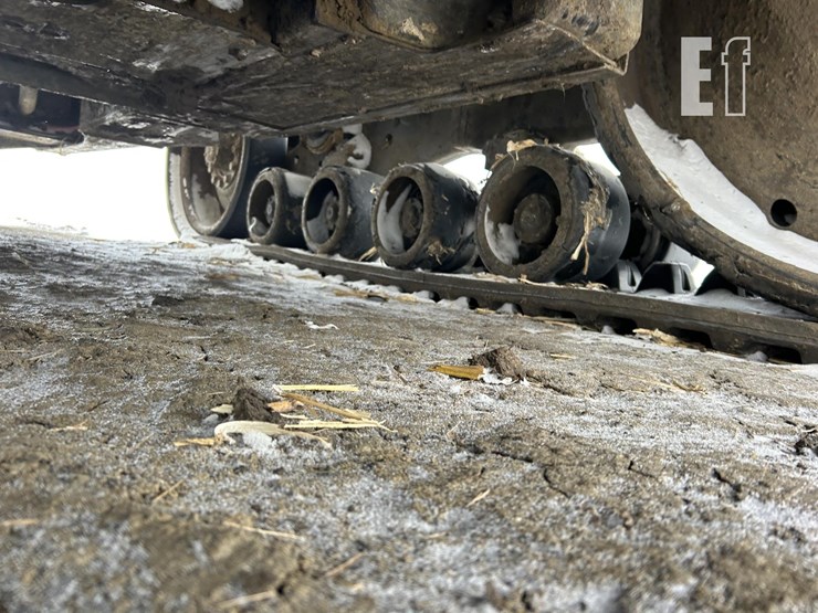 2004-challenger-mt855-image-43