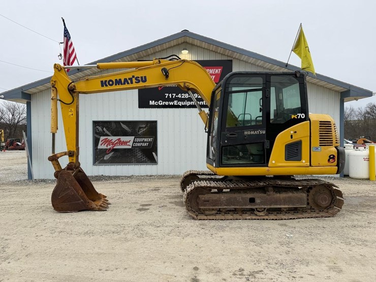 komatsu-pc70-image-1