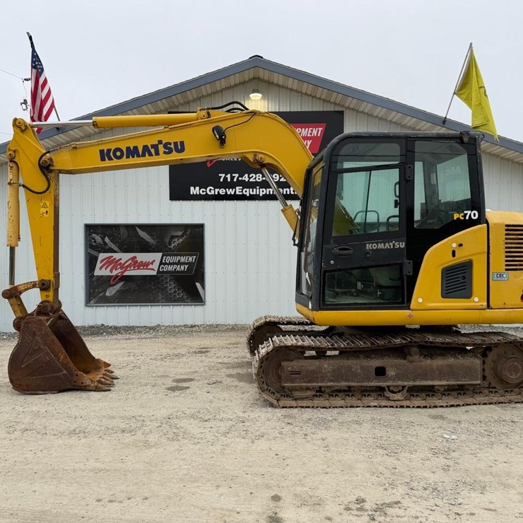 KOMATSU PC70