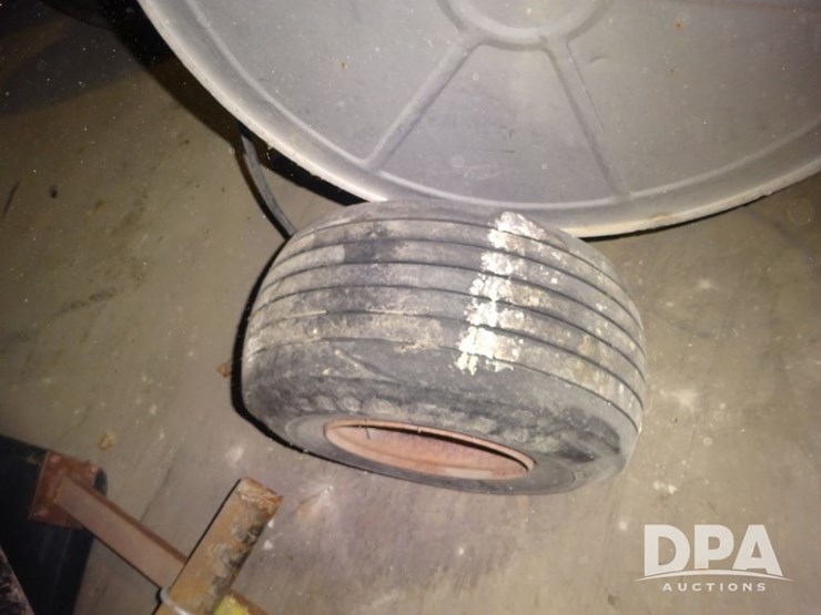 pull-behind-sprayer-(pz14237)-image-5