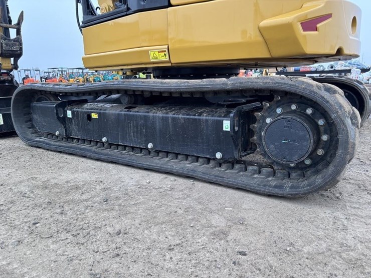 caterpillar-305cr-image-23