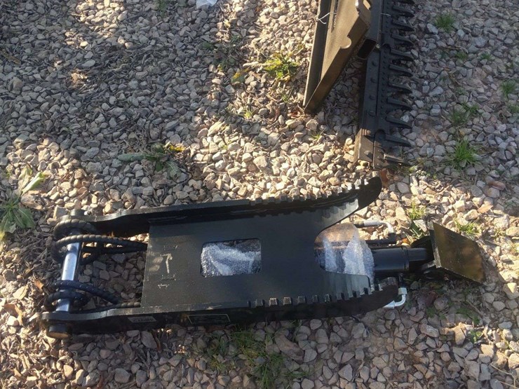 unused-5ton-hydraulic-thumb-clamp-model-#xj5t-image-2