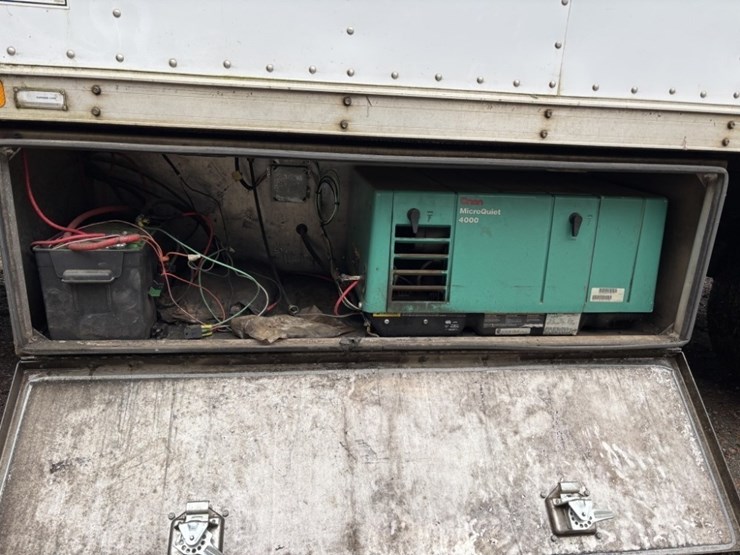 2003-ford-e350-sd-image-14