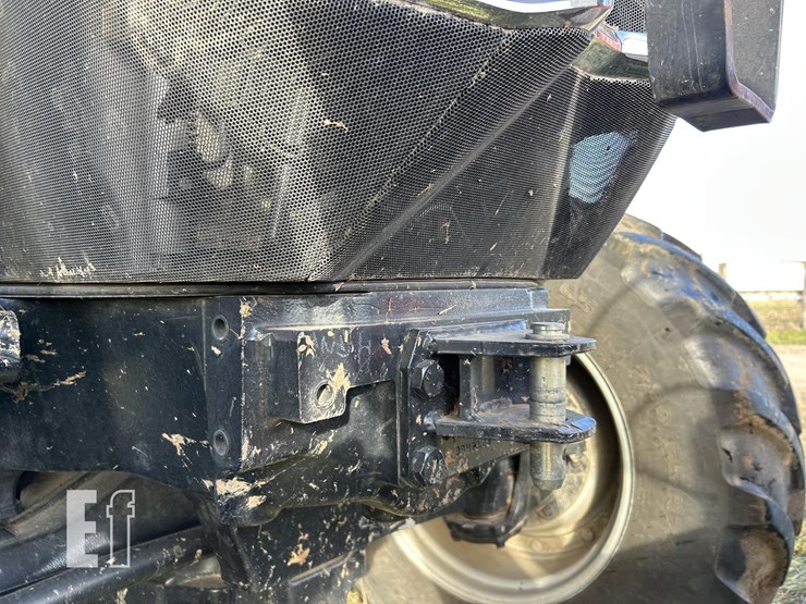 2022-case-ih-maxxum-150-image-21