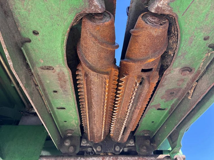 john-deere-612c-image-38