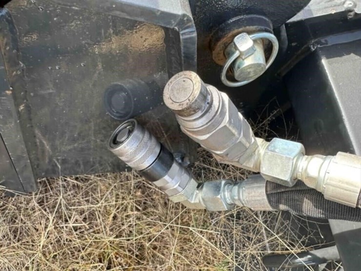 2022-bobcat-skid-steer-nitrogen-breaker-image-8