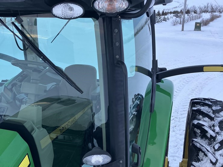 2010-john-deere-8295r-image-12