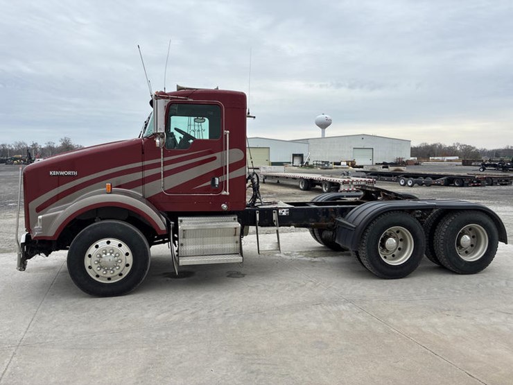 kenworth-t800-image-8