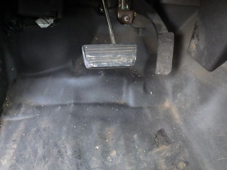 chevrolet-2500hd-image-18