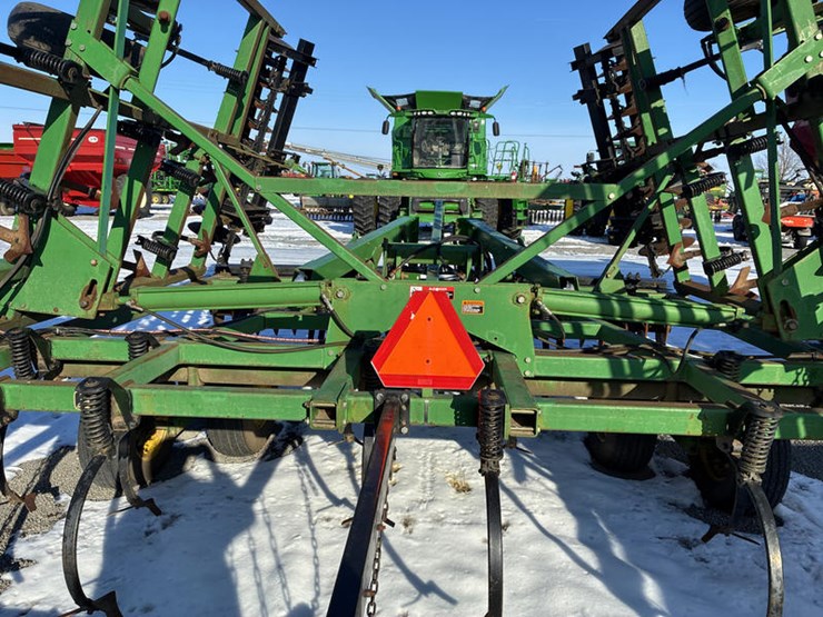 john-deere-726-image-37