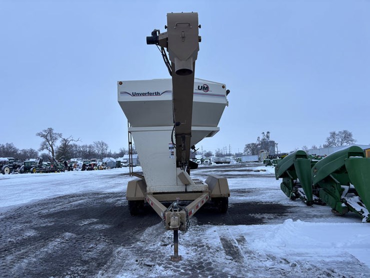 2010-unverferth-3750-image-2