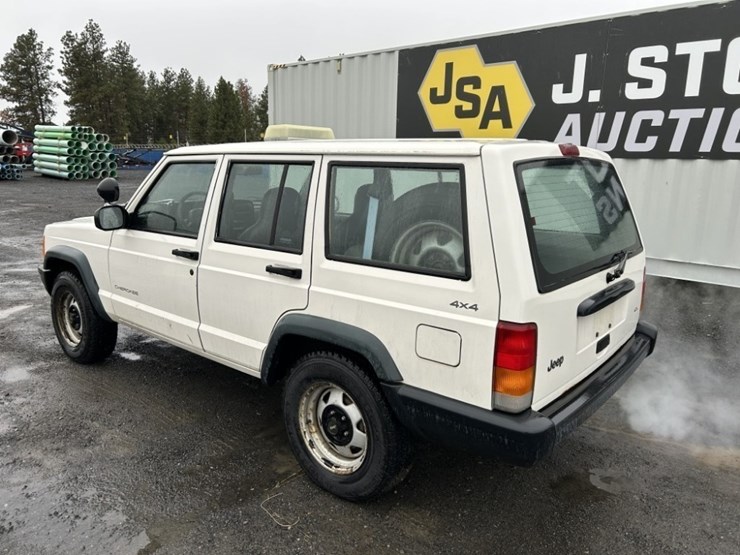 jeep-cherokee-image-3