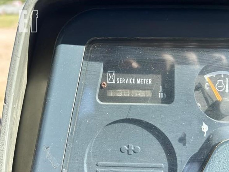 komatsu-d65ex-12-image-59