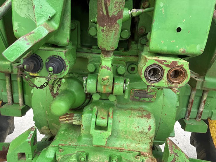 john-deere-4020-image-24