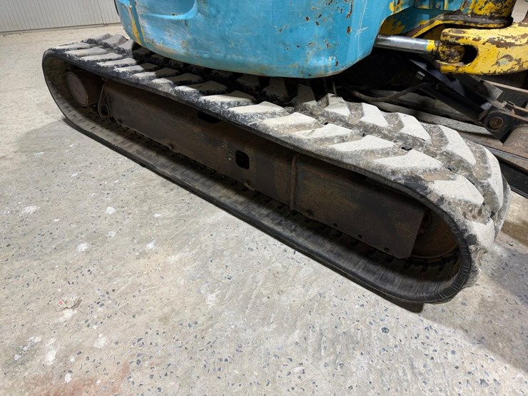 komatsu-pc50mr-image-18