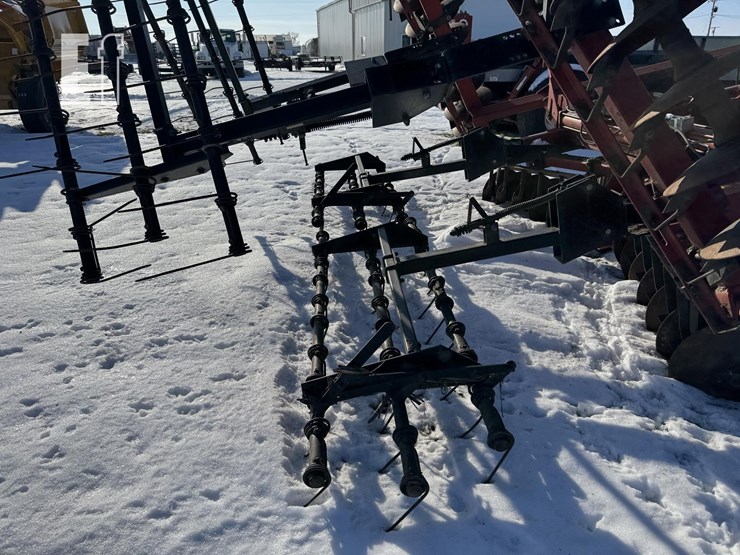 case-ih-3900-image-4