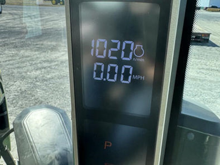 john-deere-8r-370-image-51