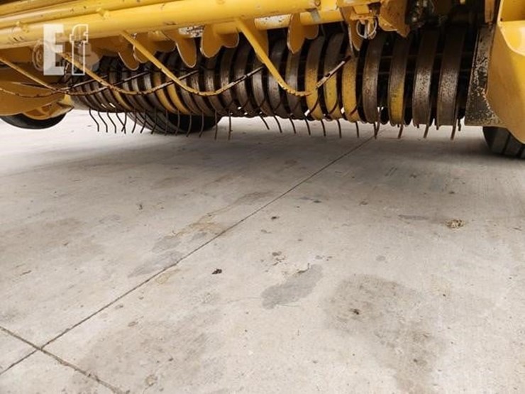 2022-vermeer-605n-cornstalk-special-image-10