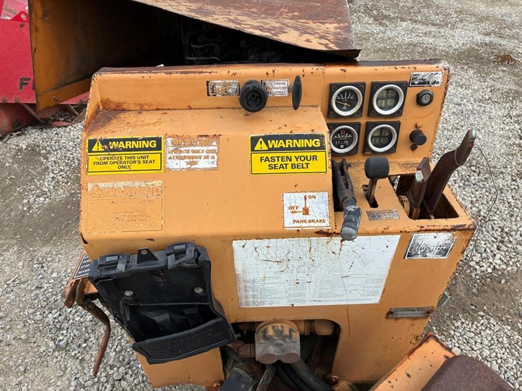 case-maxi-sneaker-image-16