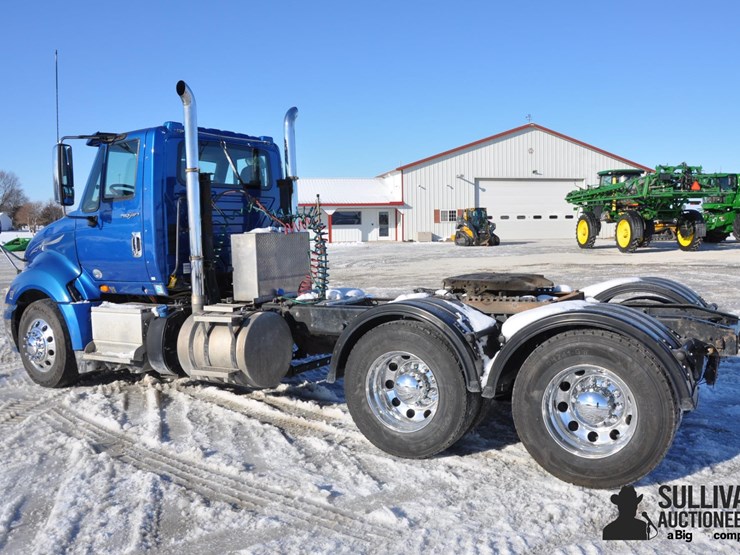 2014-international-prostar-image-7