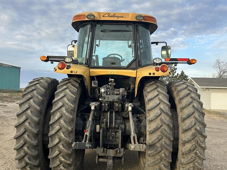 2014-challenger-mt585d-image-4