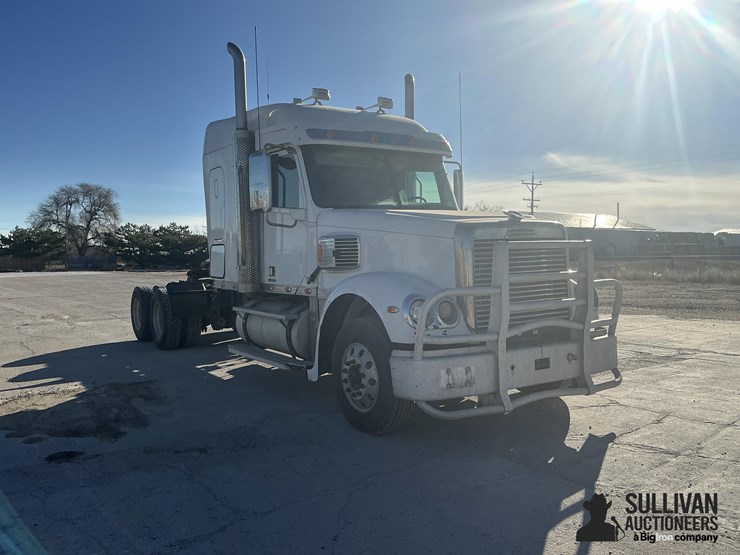 freightliner-coronado-132-image-3