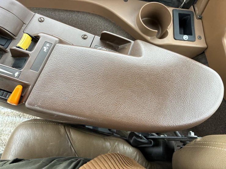 john-deere-9230-image-79