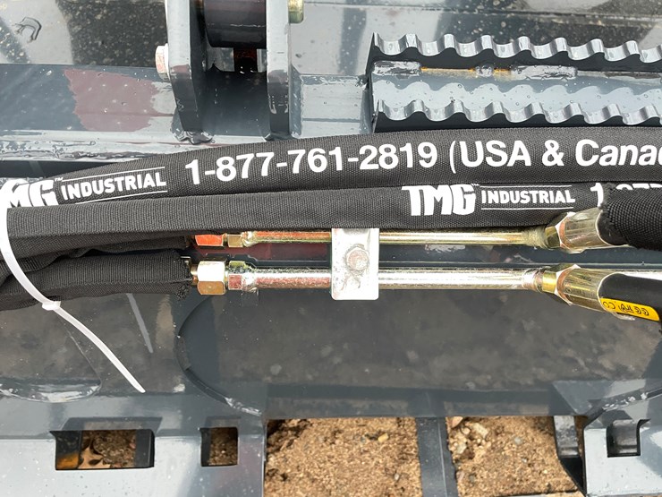 #2030-•-unused-skid-steer-grapple-bucket-image-5