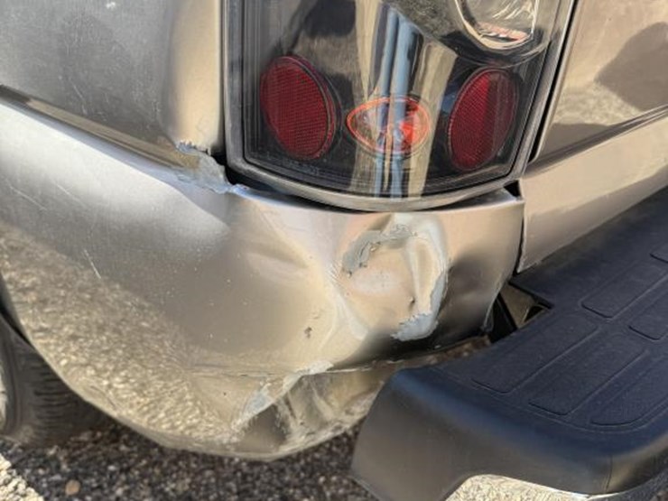 2000-chevrolet-1500-image-9