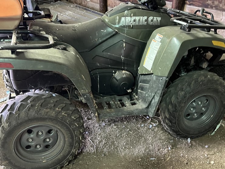 arctic-cat-700-image-1