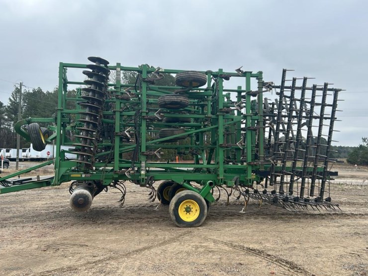 2009-john-deere-2310-image-2