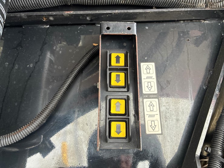 case-ih-6088-image-55