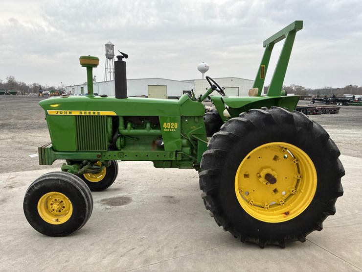 john-deere-4020-image-9