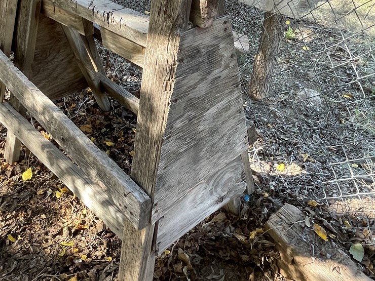 #3706-•-sawhorses-image-4