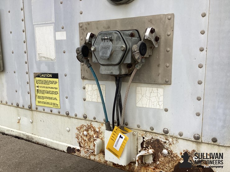 1999-stoughton-53'-t/a-image-9