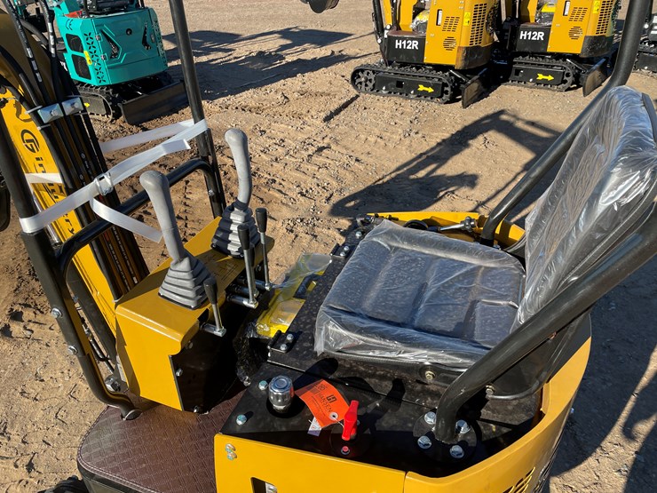 #9265-•-unused-2025-cfg-mini-excavator-image-7