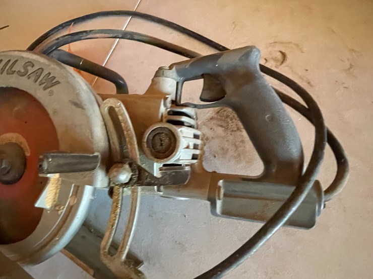 #3680-•-skilsaw-worm-drive-saw-image-4