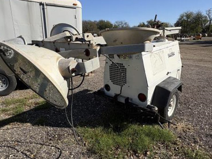 #52-•-allmand-telescoping-towable-light-tower-image-3