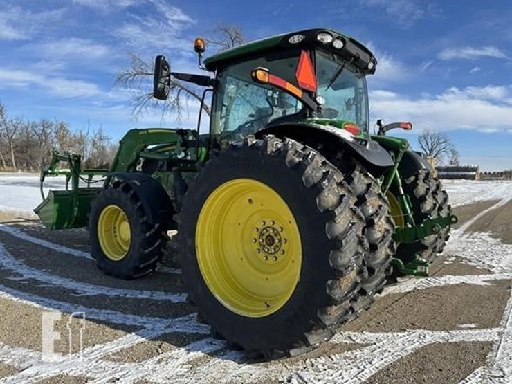 2023-john-deere-6r-155-image-6