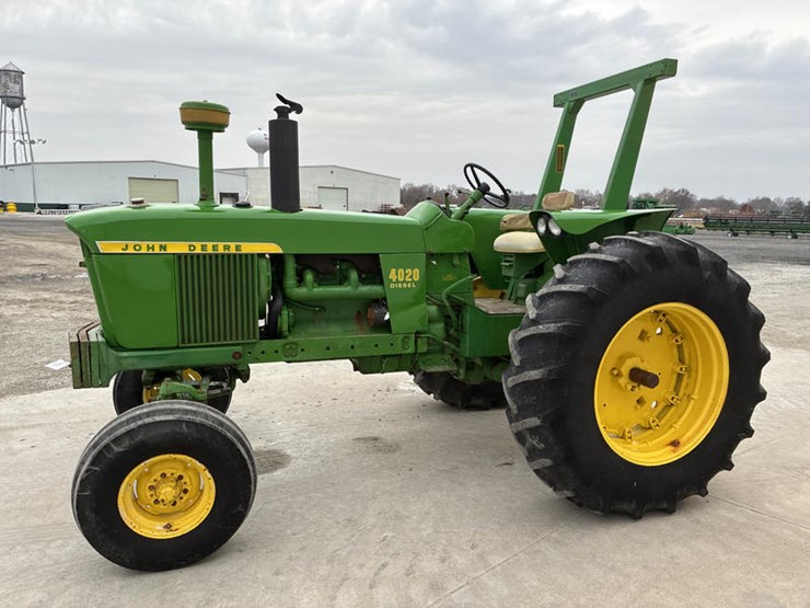 john-deere-4020-image-10