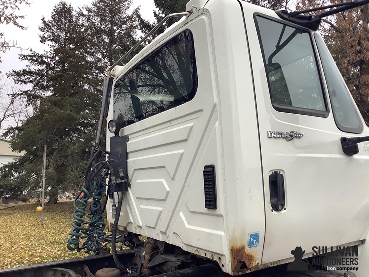 international-4400-sba-image-13