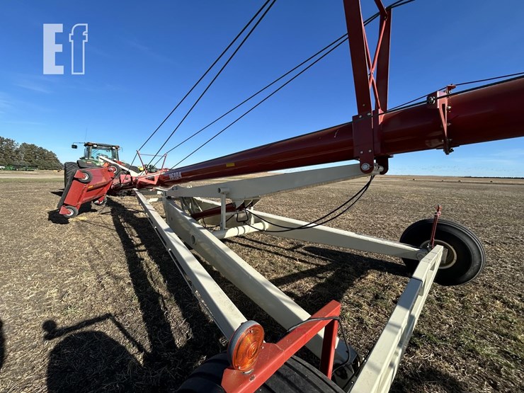 buhler-farm-king-16104-image-11