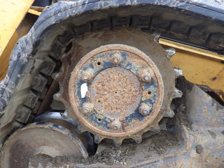 volvo-mct135c-image-16