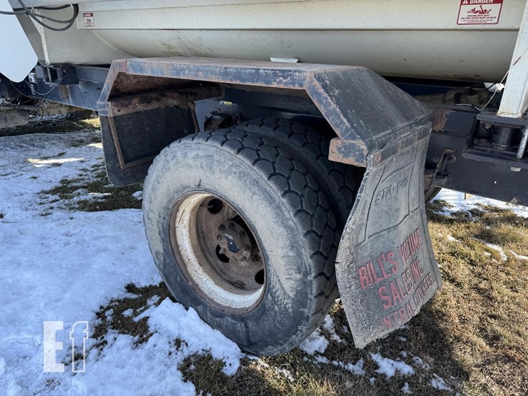 2014-kenworth-t370-image-35