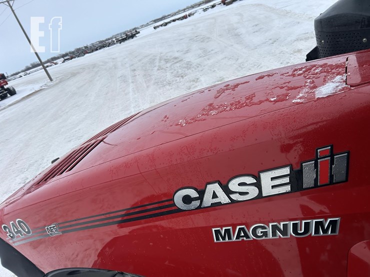 2022-case-ih-magnum-340-image-55