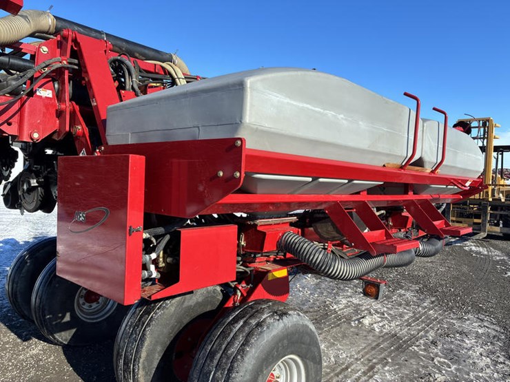 case-ih-1200-image-31