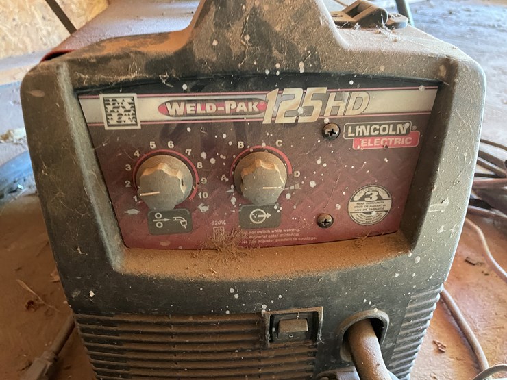 #3682-•-lincoln-electric-weld-pak125hd-with-helmet-image-2