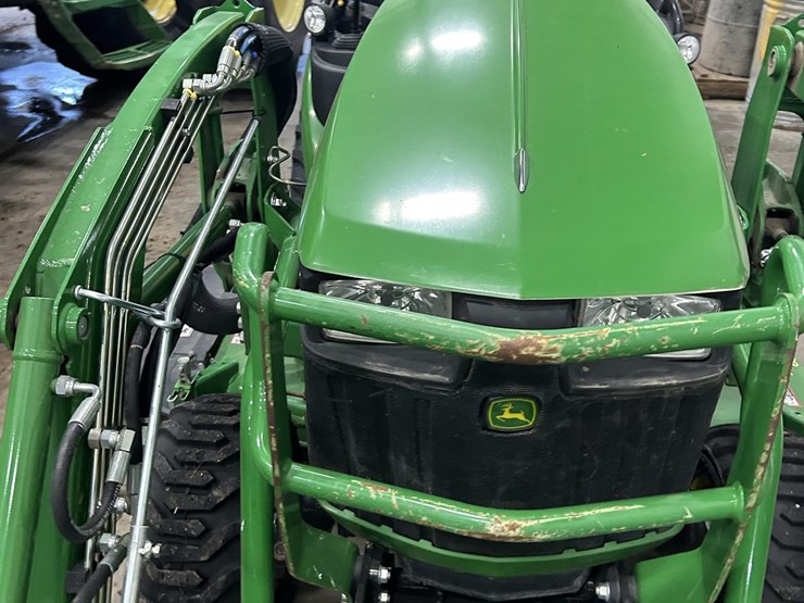 john-deere-1025r-image-18