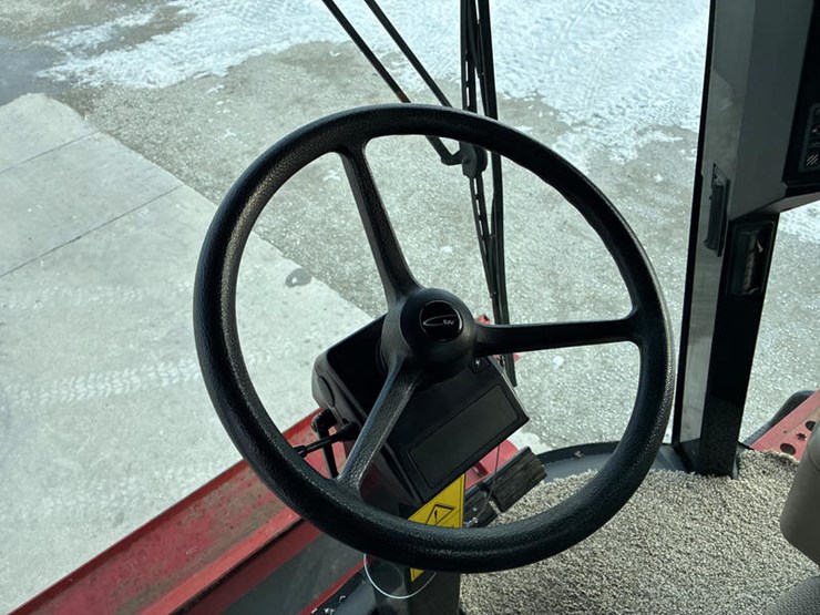 case-ih-6088-image-103