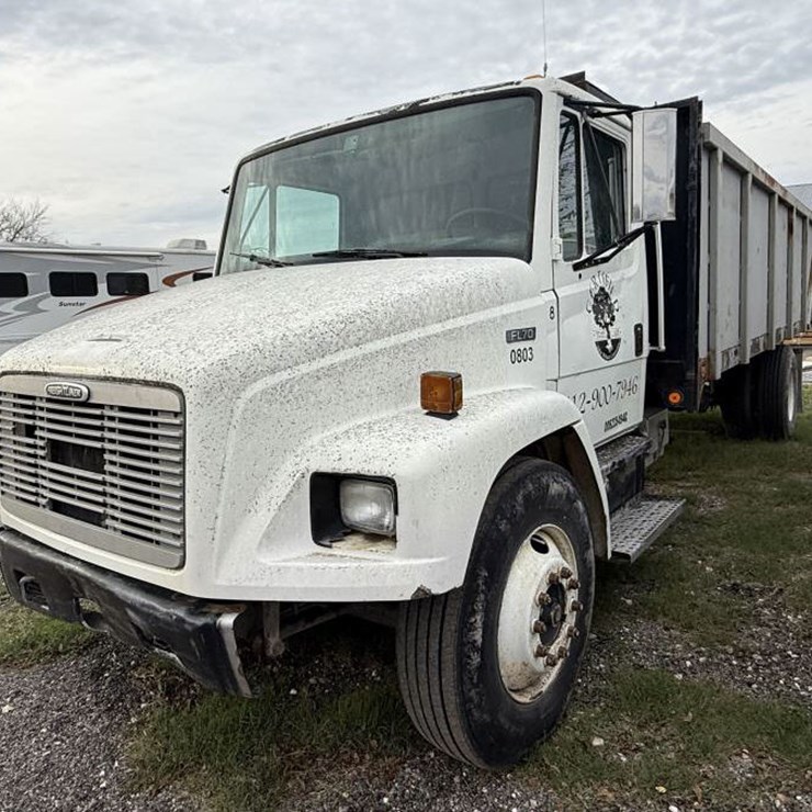 FREIGHTLINER FL70